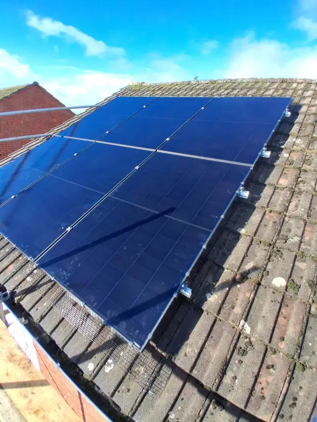 2.79 kWp solar install in Madeley, Telford (TF7)